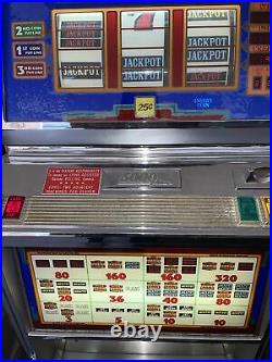 Vintage Bally 5000 Plus. 25 Slot Machine -=WORKS