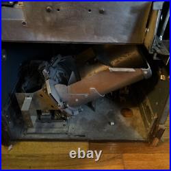 Vintage Ballys slot machine 1970's Turns On But Needs Restoration