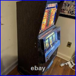 Vintage Ballys slot machine 1970's Turns On But Needs Restoration