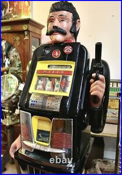 Vintage Bandit Character Mills Slot Machine 25 cent