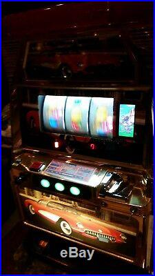 Vintage CORVETTE SLOT MACHINE COLLECTABLE Casino 200 TOKENS Slot Machine C1