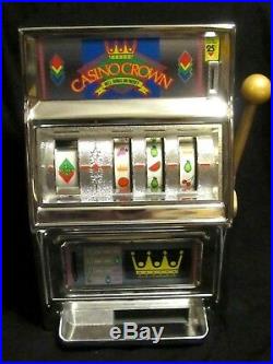 Vintage Casino Crown 25 Cent Slot Machine Gambling Antique With Original Box