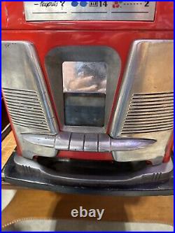 Vintage Circa 1950's Red Mills 7-7-7 High Top 10 Cent Mechanical Slot Machine