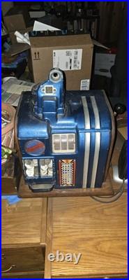 Vintage Groetchen Columbia 5 Cent Slot Machine Vintage Groetchen Columbia 5 Cent Slot Machine