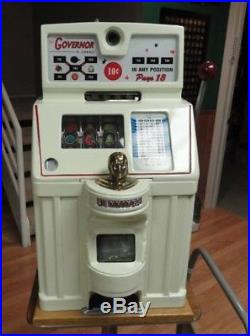 Vintage Jennings 10 Cent Tic Tac Toe Slot Machine