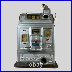 Vintage Jennings Rock-Ola Coin Operated Slot Machine WithKey