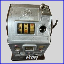 Vintage Jennings Rock-Ola Coin Operated Slot Machine WithKey