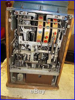 Vintage Jennings Silver Club or Chief 1 Cent Slot Machine