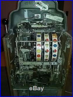 Vintage Jennings Standard Chief 25 Cent Slot Machine
