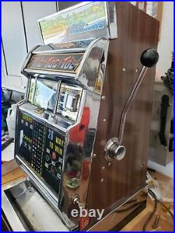 Vintage Jubilee Electron Tic Tac Toe Slot Machine One Arm Bandit 25 cent Quarter