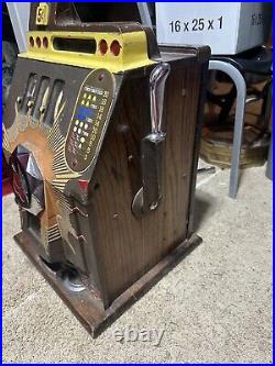 Vintage MILLS 5 Cent Slot MACHINE 1930S