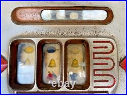 Vintage MILLS Chrome Bell Diamond Front 5 CENT Slot Machine -Works Great withVideo
