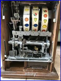 Vintage Mills 25 Cent Slot Machine 1931 War Eagle Replica