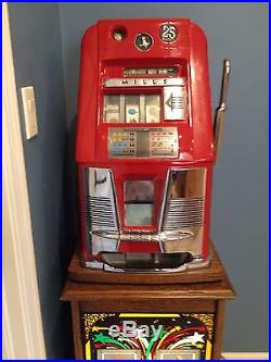 Vintage Mills 25 Cent Slot Machine With Stand