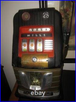 Vintage Mills $. 25 Hi Top Slot Machine