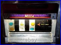 Vintage Mills 5 Cent Slot Machine