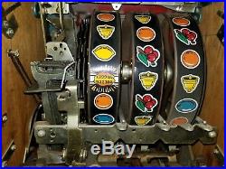 Vintage Mills Golden Nugget 25 Cent Slot Machine