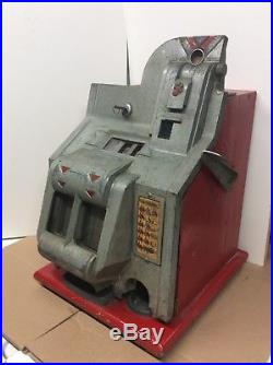 Vintage Mills Novelty Co. Nickel Slot Machine Original -No. 16438 Very Good