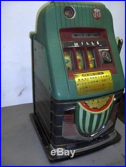 Vintage Mills Water Mellon Bell Slot Machine 10 Cent Token Jackpot