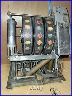 Vintage Original 25 cent Caille Mechanical Slot Machine Mechanism