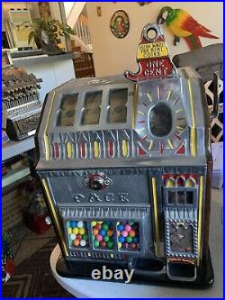 Vintage Original (pace) One Cent Slot Machine One Arm Bandit Art Deco Design