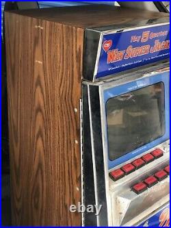 Vintage SLOT Machine $. 25 CENT Casino poker 1984. For Parts Or Restoration