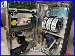 Vintage Takasago Pachislo Japan Slot Machine Full Size