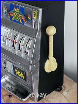Vintage Waco Casino Crown Flashing Novelty Slot Machine 25 Cent Coin