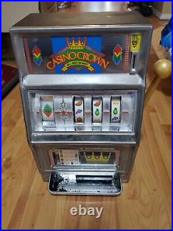 Vintage Waco Casino Crown Novelty Slot Machine 25 Cent Coin Free Shipping