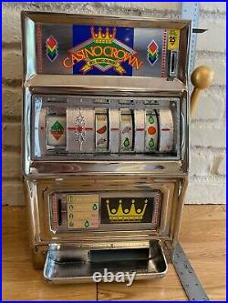 Vintage Waco Casino Crown Novelty Slot Machine 25 Cent Coin. Working