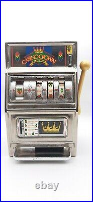 Vintage Waco Casino Crown Novelty Slot Machine 25 Cent Coin Works