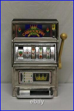 Vintage Waco Casino Crown Novelty Slot Machine 25 Cent Coin Works C4