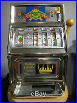 Vintage Waco Casino Crown Toy Slot Machine 25 Cent Coin Operated (Japan)