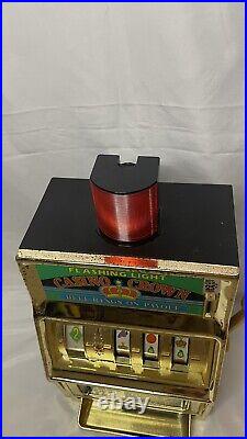 Vintage Waco Flashing Light Casino Crown Slot Machine