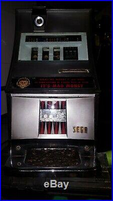 Vintage antique Sega Continental 10 Cent MAD MONEY slot Machine