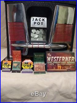 Vintage slot machine, antique slot machine, mills slot machine