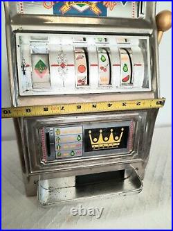 Waco Casino Crown 25 Cent Slot Machine Vintage Novelty Tabletop