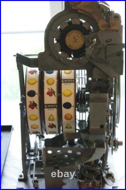 Watling Bird Of Paradise Antique Slot Machine 5 Cent Rol-A-Top